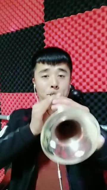 传统与现代完美融合，最新唢呐金曲震撼来袭！